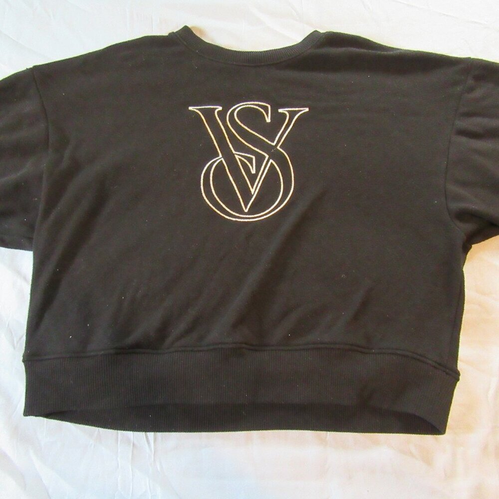 Victorias Secret Womens On Point Embroidered VS Logo Sweater Sz XL